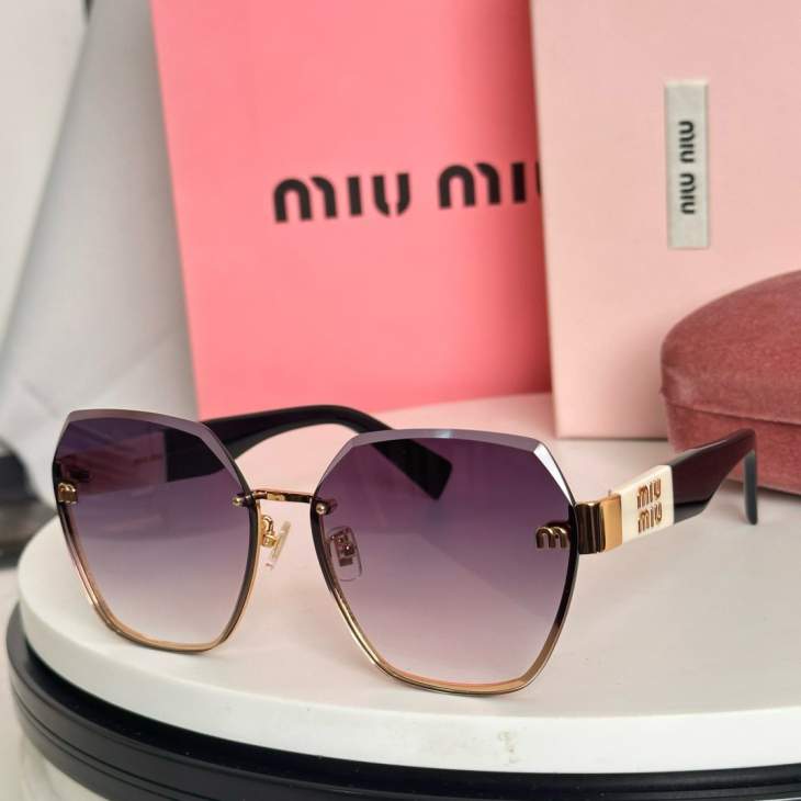 Picture of Miu Miu Sunglasses _SKUfw79165432fw